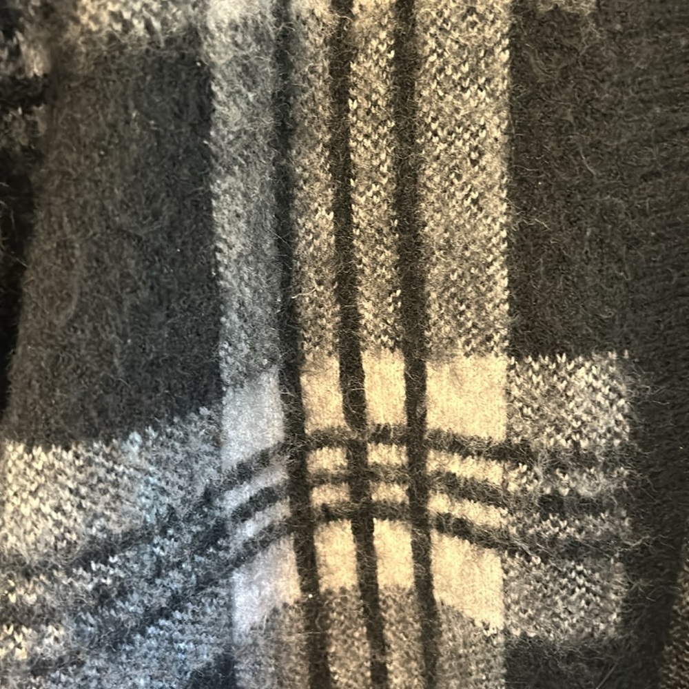Cardigan - Picture 4 of 4